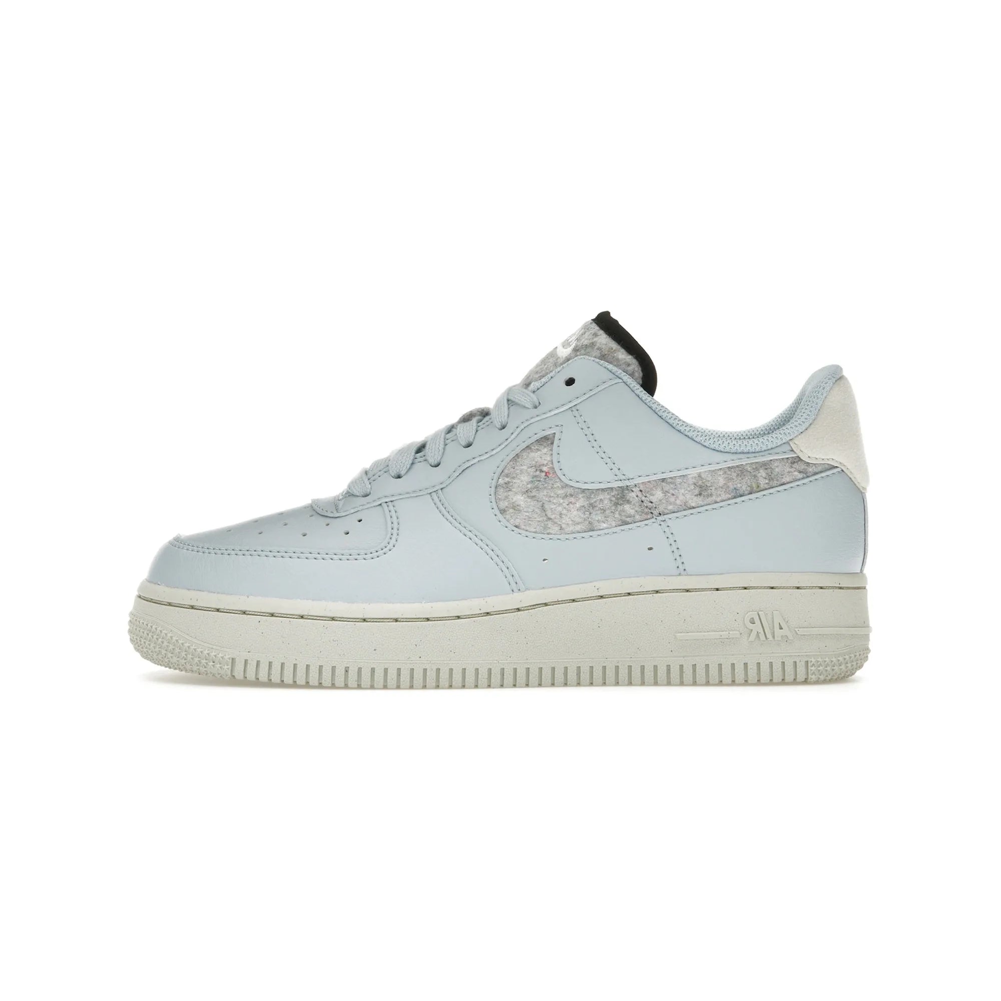 Nike Air Force 1 Low '07 SE Light Armory Blue (W)