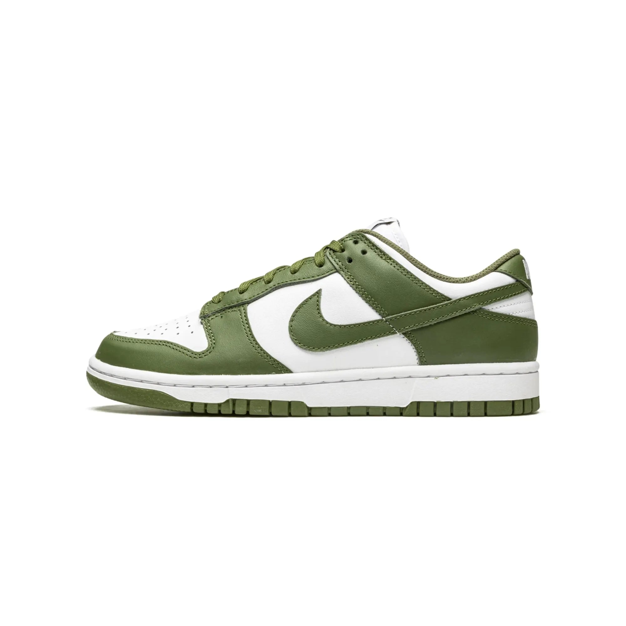 Nike Dunk Low Medium Olive (W)