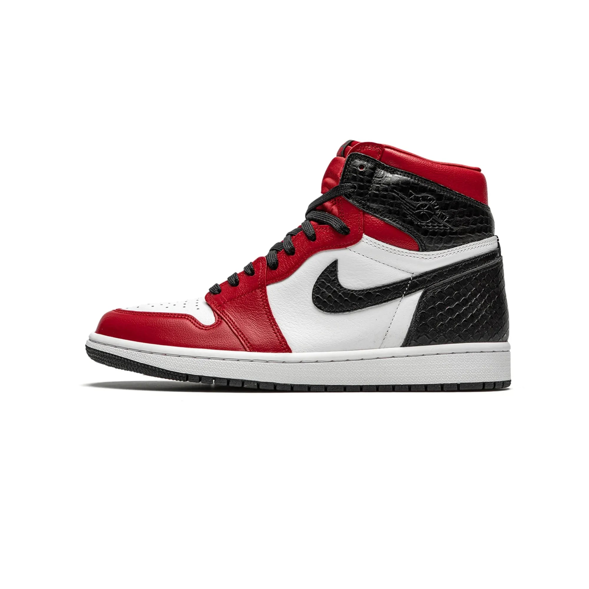 Jordan 1 Retro High Satin Snake Chicago (W)